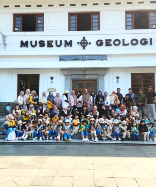 Galeri Yayasan Enam Kreasitama (15) Galeri Yayasan Enam Kreasitama (15)